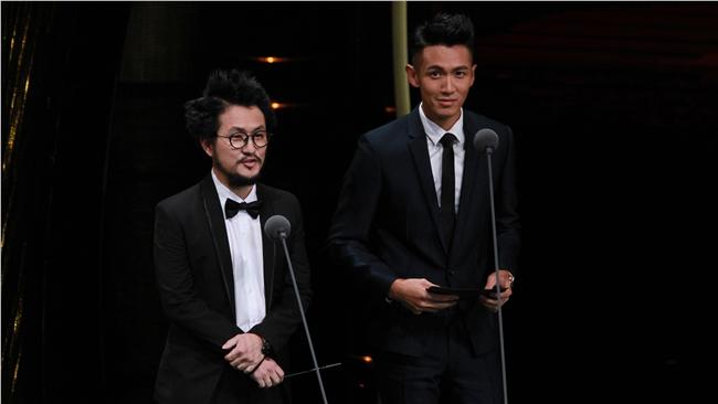 九把刀柯震東同台自嘲「兩個更生人」