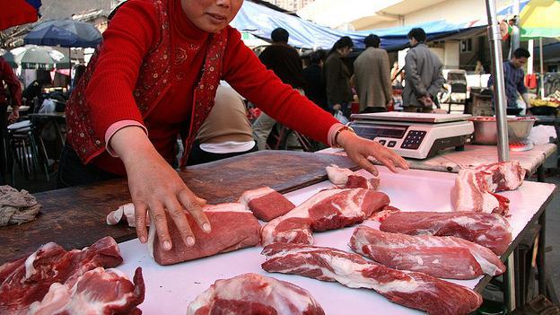 逼人民吃毒？她批政府放行陸黑心食品