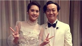 陳奕迅,楊丞琳,金馬獎,表演,合唱(楊丞琳 臉書 https://www.facebook.com/0604rainie/photos/pcb.1022495774496950/1022495634496964/?type=3&theater)