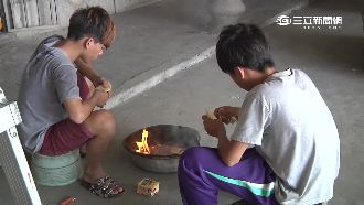 婦買早餐無辜撞死　孩哭媽媽快回來