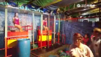 市集版玩很大！狠砸紅心正妹失重落水