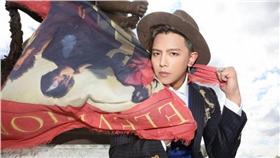 黃鴻升
翻攝臉書