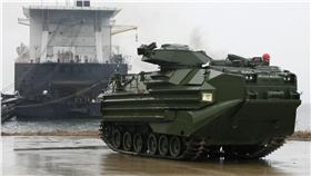 AAV7兩棲突擊車_路透社
