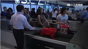桃園機場反恐桃機安檢-X光機、旅客、出國
