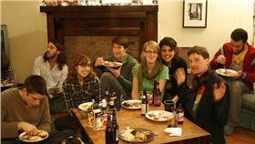 感友節,感恩節,趴踢(Cristina Bejarano https://www.flickr.com/photos/cristinabe/4161851127/in/photolist-7kLzkV-7kLzfk-7kQsUf-7kQsNw-7kLyJX-7kLywX-7kLyr6-7kQshG-7kQsc1-7kQs5S-7kQrZL-7kLxY2-7kQrKj-7kLxBD-7kLxxe-7kQrmL-7kLxmn-pWaKWv-pVvEF4-hMXqR1-pVtdG4-aH7mKc-BoK1Kp-pc2paP-Arcc8K-8WcaXQ-9ixPDy-9ixNZC-9ixNnw-9iuF5r-9iuEve-9ixLPW-dqqZXh-aZsbm2-pVprGS-qcLUMi-dv4tAY-hUpSe7-qdrkvR-aU1FFt-dvvhDu-pTtXdD-duXAua-qcFndr-hYSNvf-hZRgbg-hYSW7g-qaCBcw-qaF6ZC-duvXXm)