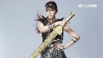 謝金燕代言手遊！真人角色創業界首例