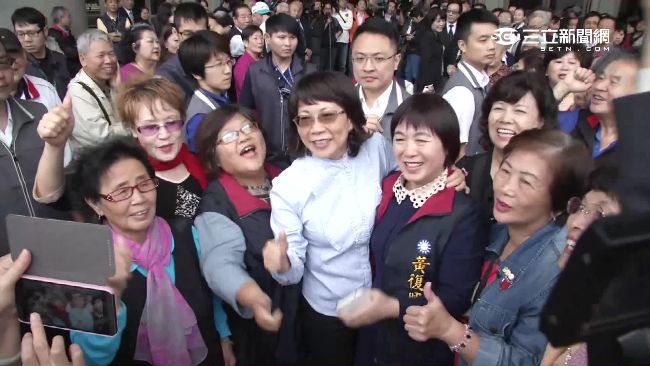 鴨霸！王如玄以這款手段逼地主買回地