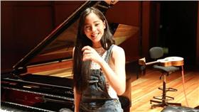 歐陽娜娜
翻攝臉書
