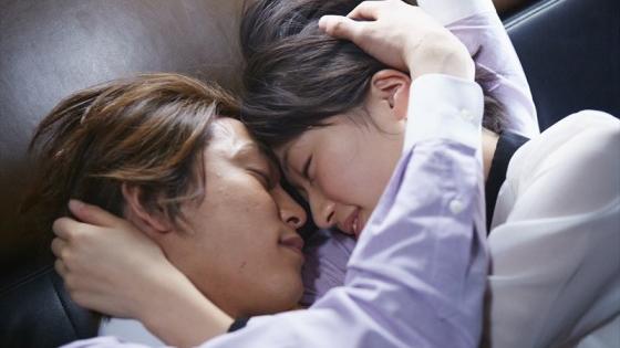 單身女寂寞有解！美男「陪睡」師問市