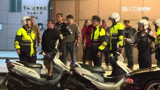 擊掌遊戲遭潑冷水　雙方KTV鬥毆