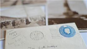 信／flickr－Jeff Djevdet
（https://www.flickr.com/photos/jeffdjevdet/15487057948/in/photolist-pAxdLu-4KNZfk-5mdbkR-oaZg-e4Qes7-bjFed9-5qt9f-5g1sHw-7ko8p3-qK35e-cpwrxS-6QfHTw-fgSfGG-fgBDTi-fgRwJh-fgQy9Y-fgzL7e-fgPjF1-rCF55r-cSh5sj-cSh4U9-94bdY6-8GycCB-cSh4LL-NfJ63-9R7zSk-cSh56b-bnyrii-4KzYva-abfHVu-dXPHWE-dXJ2ct-vgjt7U-dXPJm9-dXPJgS-dXJ25X-dXPGFf-6RZ9Zh-5hmRzM-dXPHUW-77arBy-2NijC-dXPJeS-dXPJ6s-dXJ2Rk-dXJ2Lg-8547Gk-6RV7J8-4QLyV-5gWxkq）