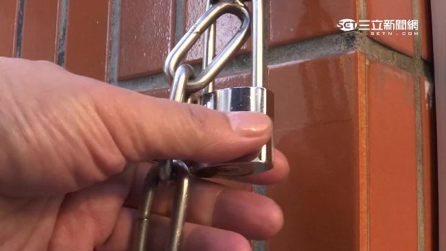 共用大門遭換鎖　員工火大揚言提告