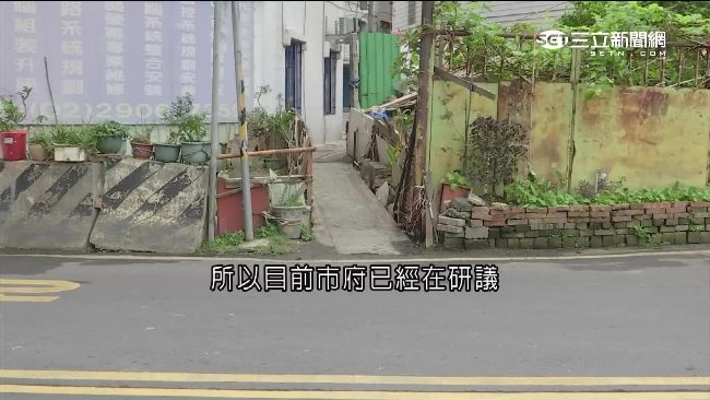 狹窄巷弄阻擋消防救護！住戶安全堪憂