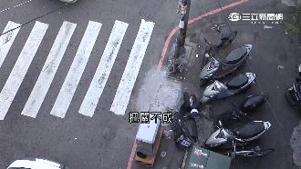 別人小孩死不完？台中這紅綠燈裝又拆