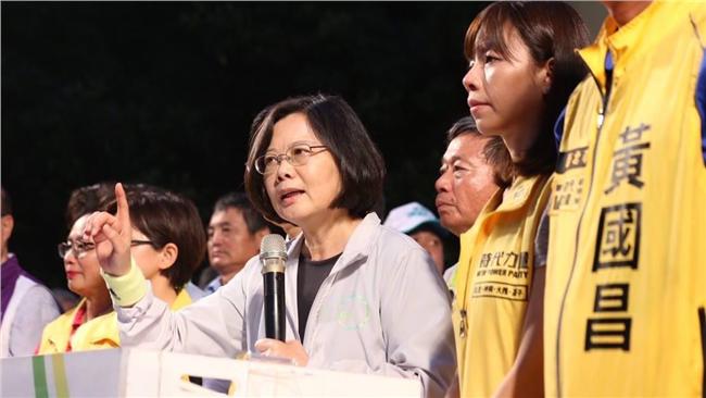 鄭崇華批：不投給不漲電價的候選人！