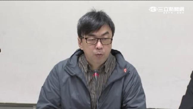 玄再爆15戶軍宅　綠：別再切香腸了