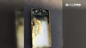 沒插電卻冒白煙！行動電源自燃好可怕