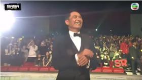 MAMA亞洲音樂大獎,周潤發,尬舞,PSY,騎馬舞(Youtube https://www.youtube.com/watch?v=xVml3APDPlw)