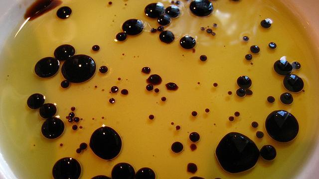 食藥署挺檢方：頂新油複驗仍超標