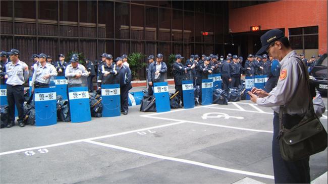 修法前趕退休　台南單月90名警申退