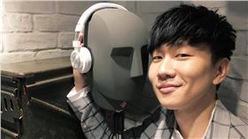 林俊傑花邊不斷！被爆料祕戀認真了　
來源：臉書