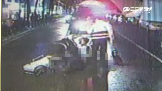 海陸女兵死街頭　賓士車主拉K惹的禍