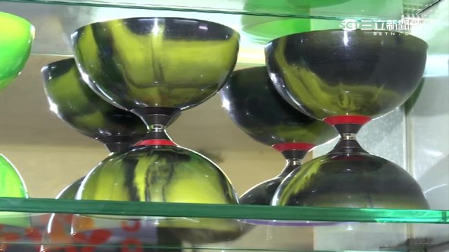 孩子餐廳甩扯鈴　家長1行為眾人全傻眼