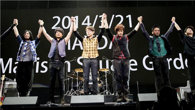 和五月天交換禮物吧！華麗聖誕趴來了