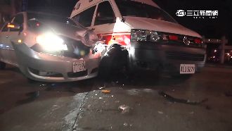 救護車遭攔腰撞　駕駛：沒聽到鳴笛聲