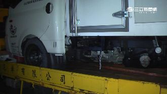 國道大混亂　3小時內30車連環爆胎