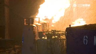 男縱火燒毀7間透天厝　警方破門逮人