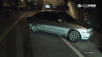 車子斜停擋馬路　警察來開單抓到毒蟲