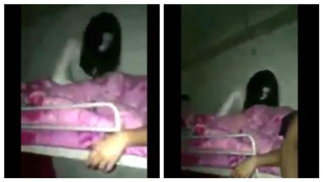 暗夜偷拍室友睡姿　竟錄到白衣大女孩