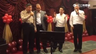 餐敘死抓麥克風　柯P10首歌單曝光