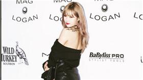 4MINUTE,小野馬,泫雅,(instagram https://www.instagram.com/p/9F9JZeqtmK/?taken-by=hyunah_aa)