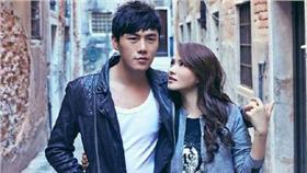 伊能靜與秦昊、哈林/秦昊微博、哈林臉書