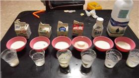 翻攝自臉書
https://www.facebook.com/photo.php?fbid=10208031071077295&set=a.10201279010199993.1073741840.1314342032&type=3