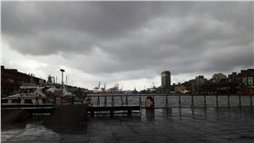 天氣,氣象,雨,基隆-記者張碧珊攝