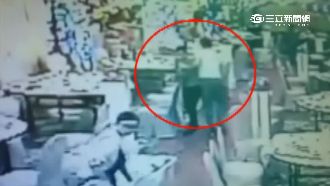 遭賓客酒醉襲胸　女服務生當場淚崩逃