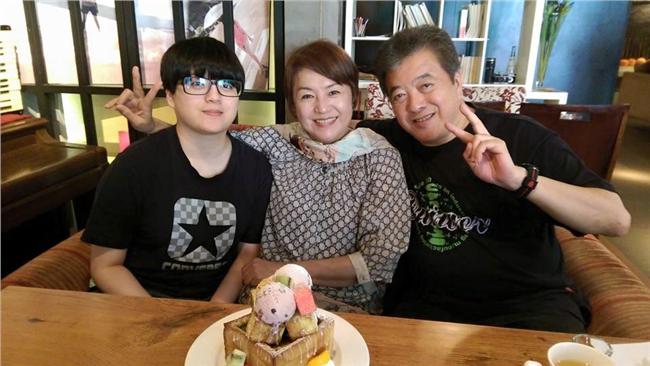 男星帶老婆赴陸換肝　愛妻行竟觸法？