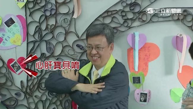 扭臀唱跳搶票　大仁哥自封孩子王