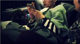 ▲青少年應注意網路安全。（圖／Nisa yeh, flickr CC License）示意圖與當事者無關。