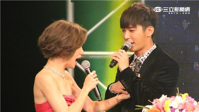 漏網／炎亞綸Lulu合唱情歌摸肌肌