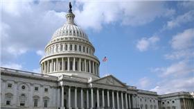 美國國會山莊－flickr/Cliff
https://www.flickr.com/photos/nostri-imago/3063021398
