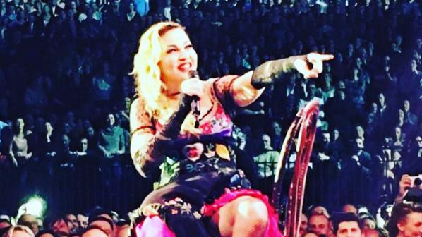 影／瑪丹娜開唱遲到　竟怒嗆觀眾XX