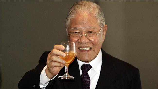抱兒遺體走到最後…揭李登輝的真情面