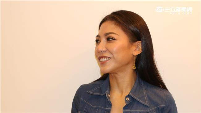 艾怡良「原味」曝光　自認情緒墜深淵