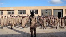 ISIS娃娃兵－翻攝自Jani推特