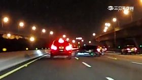 a超車撞護欄1200