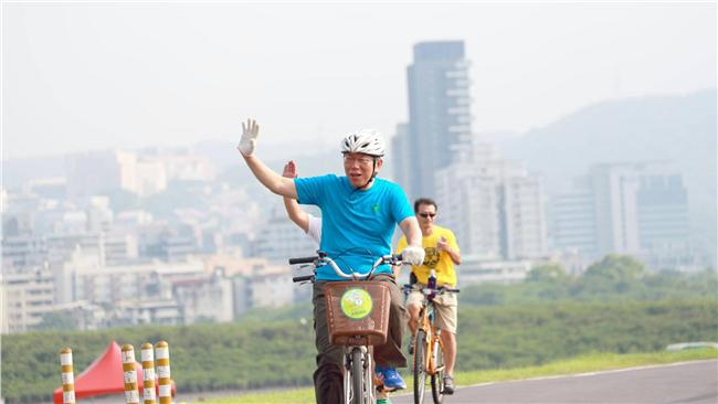 保護市民的肺　柯市府擬劃烏賊車禁區